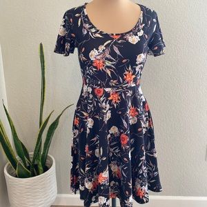 Acevog Dress Floral Print with Flutter Sleeve